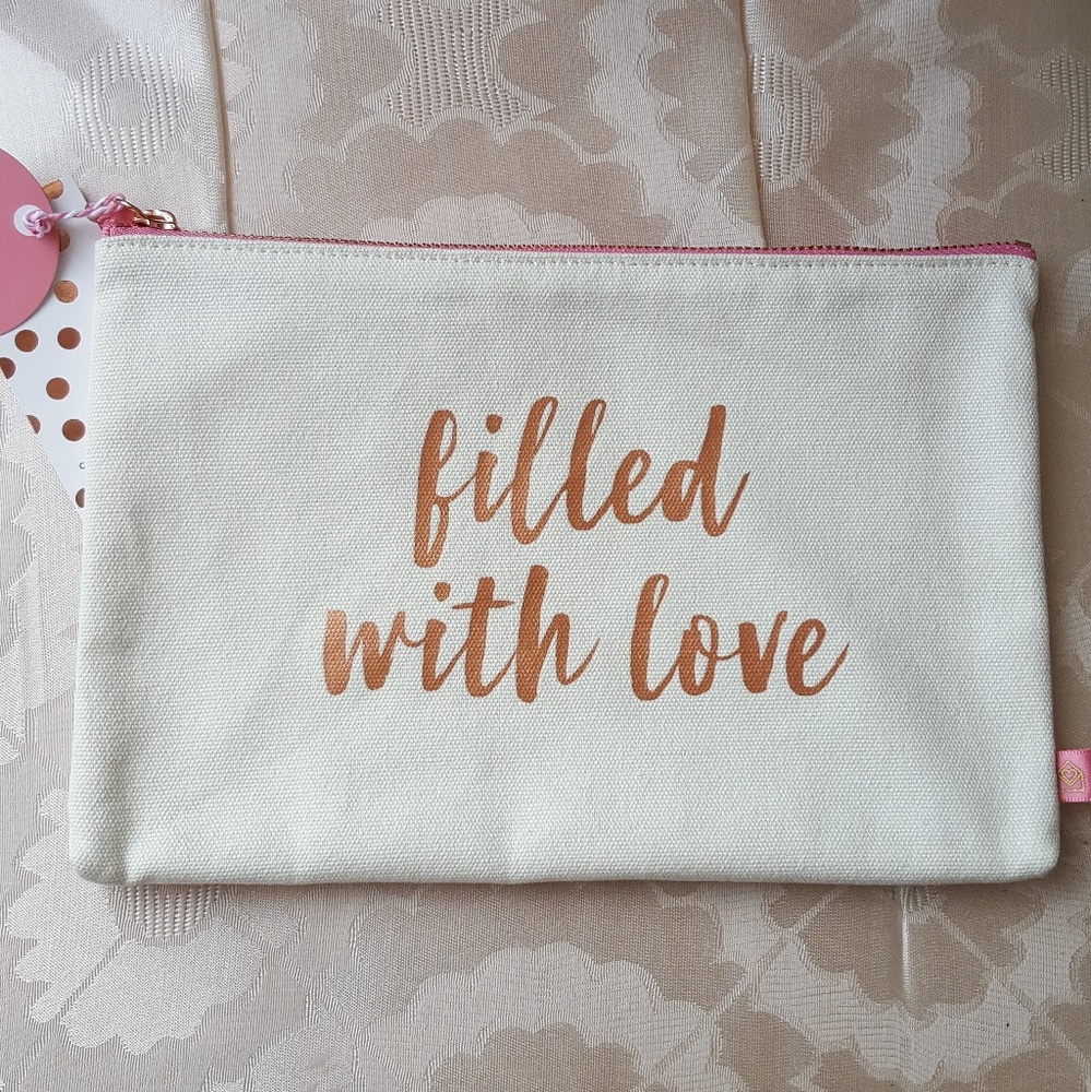 Cosmetic bag
